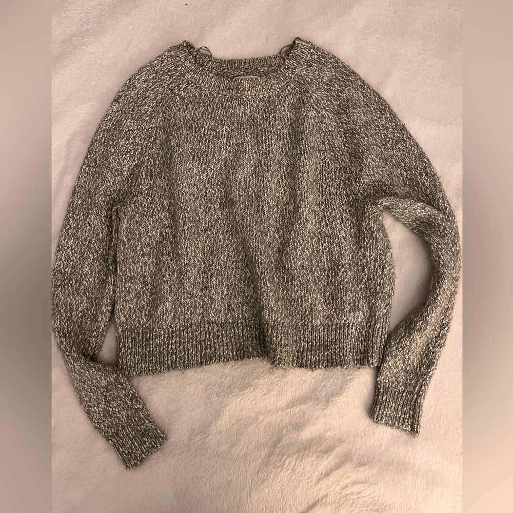 Shrinking Violet gray cropped sweater